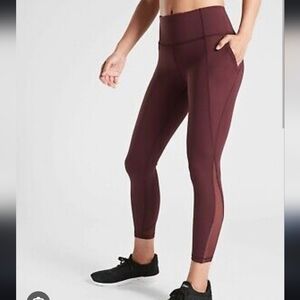 Athleta Supersonic Lightning Capri legging- size Small
